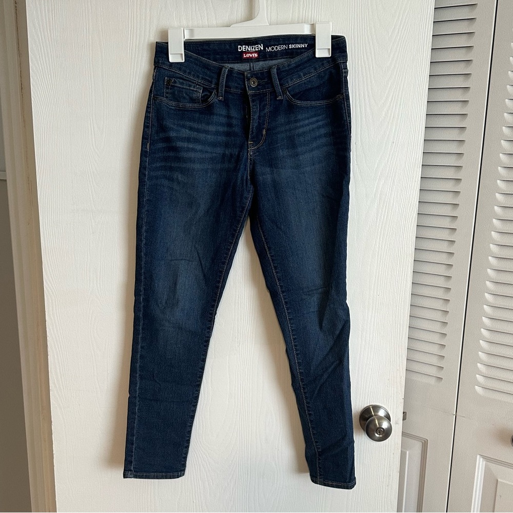 Size 4 Skinny Jean, Denizen from Levis